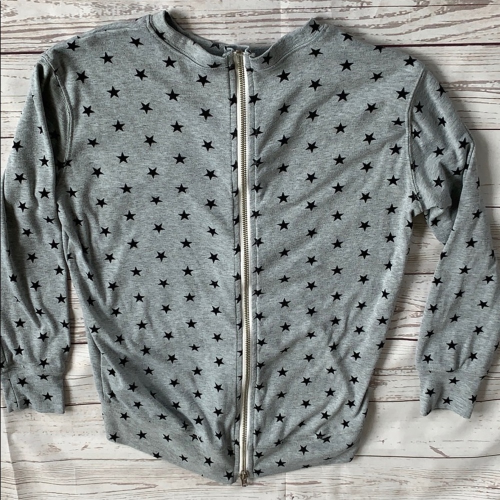 Girls 3/4 length sleeve top size medium, 10 - Picture 4 of 6